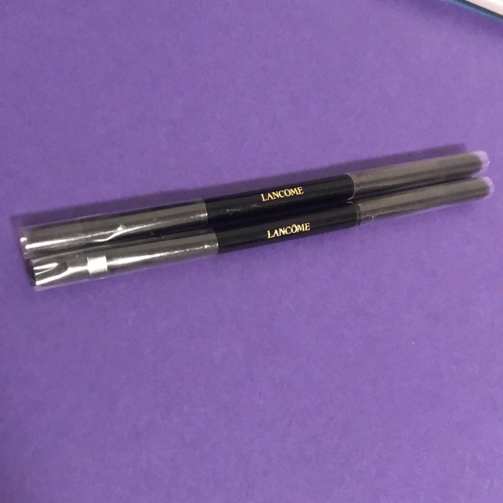 Lot of 2️⃣ NEW [Lancôme] Duel Ended (Blending & Allover) Eyeshadow Brushes - Picture 9 of 9